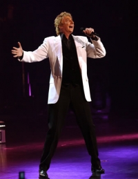 Barry Manilow